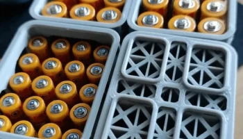 Бокс для батареек &laquo;Пивной ящик&raquo; AA/AAA/9V/18650 штабелируемы 1