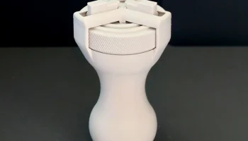 Трехкулачковый зажимной патрон 1
