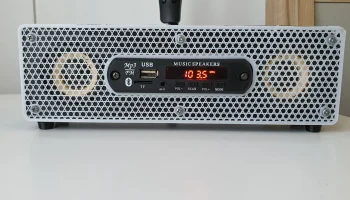 Корпус для китайского bluetooth mp3 FM модуля