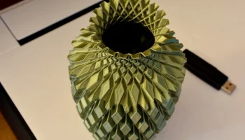 Vase 935 1