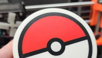 Чехол Megacom DuoMon Pokeball