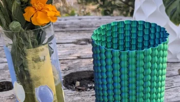 Ваза из кукурузных початков