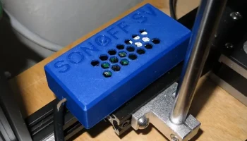 Корпус Sonoff SV с пуговицами и сотовыми отверстиями