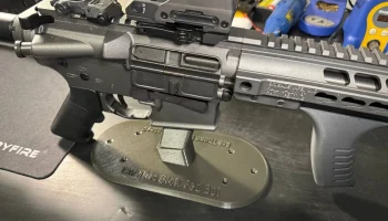 Подставка для журналов Glock (стиль AR9) Подставка для журналов Glock (стиль AR9)