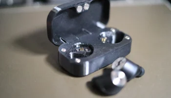 Чехол для беспроводной зарядки Sennheiser Momentum True 2