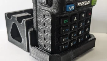 Держатель UV-5G Plus с адаптером для настенного крепления