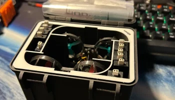 Двойной футляр Tiny Whoop (65 мм) 1
