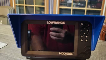 Lowrance Hook 7 Reveal Солнцезащитный козырек