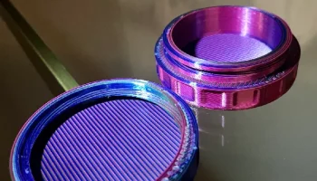 Контейнер для вафель с завинчивающейся крышкой......... 1