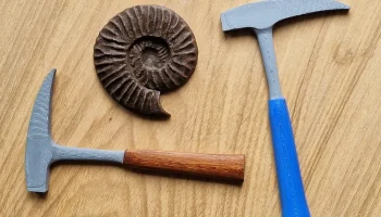Магнит для геологии Rock Hammer 1