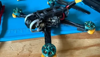 Крепление для антенны Головастик dji 04....... 1