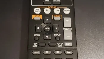 КРЫШКА БАТАРЕИ ПУЛЬТА YAMAHA