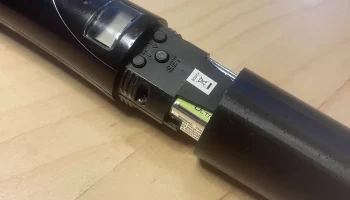 Крышка батарейного отсека беспроводного микрофона Electr...