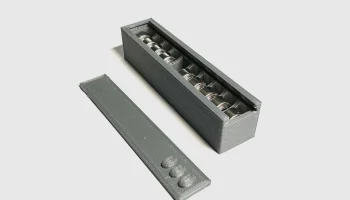 Держатель аккумуляторной батареи LR44/AG13 с крышкой