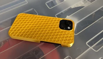 Чехол для iPhone 15 PLA/PETG 2
