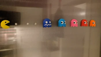 Крошечные 3D магниты на холодильник Pacman......... 3