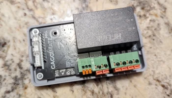 GaggiMate Pro PCB Bottom (магниты и отверстие для пуговиц...