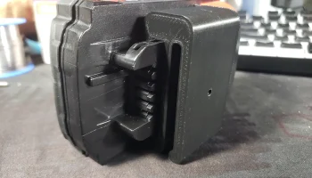 Зажим для ремня аккумулятора Milwaukee M18