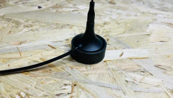 Магнитный держатель антенны SDR 1