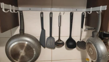 Кухонный крючок для барной стойки