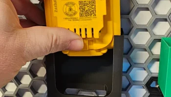 Кронштейн для аккумулятора Dewalt или Black & Decker на ... 5