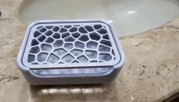 Мыльница Вороной на ножках 1