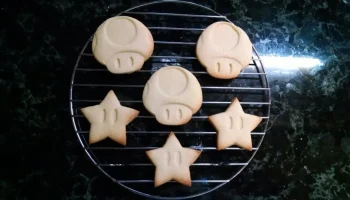 Формочки для печенья со звездами и грибами Super Mario