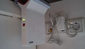 Крепление для АВМ FRITZ! WLAN Mesh Repeater 3000/6000 Крепление для АВМ FRITZ! WLAN Mesh Repeater 3000/6000