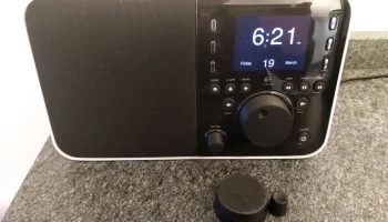 Ручки Logitech Squeezebox Radio