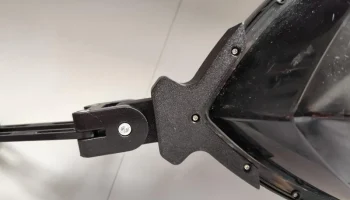 Держатель эхолота на носу корабля V2 3
