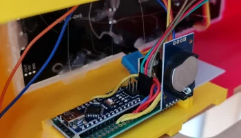 Часы Lego NeoPixel с термометром 3