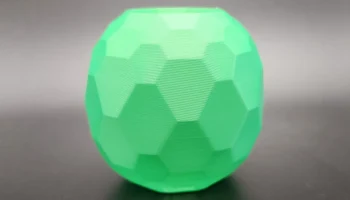 Круглая геометрическая ваза 2