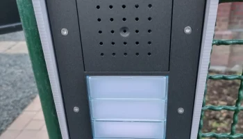 Закрытый кронштейн Дверная станция Gira AP