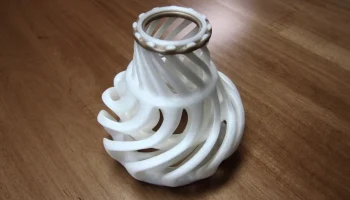Ваза с кольцом Vortex 2