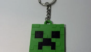 Брелок Creeper в стиле Minecraft 4