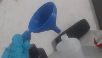 Воронка с ручкой 2