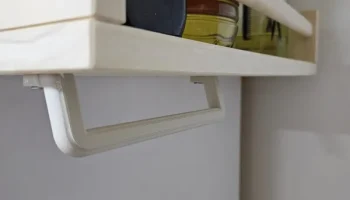 Towel rack 1