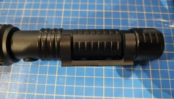 Разделитель фонаря Duracell 1200 с держателем 3