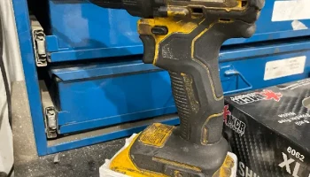 Защитная крышка аккумулятора DeWalt 5AH - ТПУ 7
