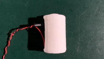 Проводная батарея 1/2AA