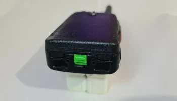 Батарейный замок Baofeng UV 3R 1