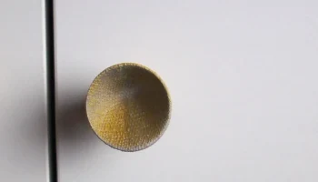 Ручка с закрытой сеткой 1