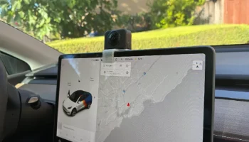 Крепление DJI Osmo 360 для Tesla 3/Y 1