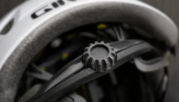 Giro Chronicle Helmet - замена регулировочного колеса