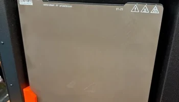 Держатель для одного листа Prusa CORE (магниты 2 x 5 x 20... Держатель для одного листа Prusa CORE (магниты 2 x 5 x 20...