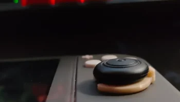 Nintendo Switch Joystick Lock with Silicone Caps 1