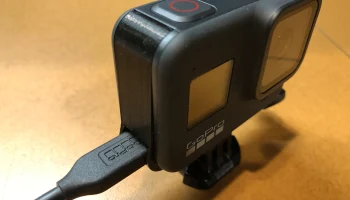 Крышка аккумуляторного отсека GoPro 8 с отверстием для U...
