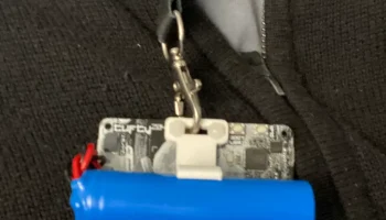Держатель для батареек Pimoroni Tufty 2040 2