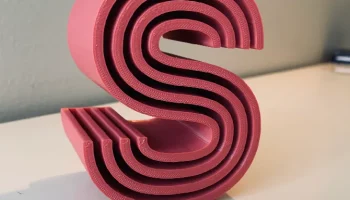 Декоративный блок, инициал "S" 2