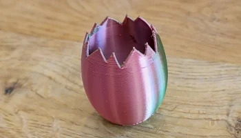 Ваза из яичной скорлупы 2